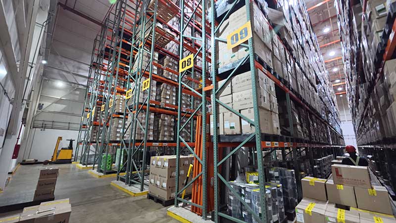 Almacén de rack selectivo